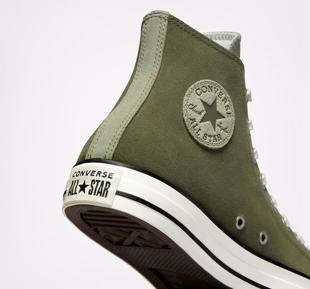 Green Utility / Light Field Surplus Converse Chuck Taylor All Star Earthy Suede Unisex Men's High Tops  US |  85312-BAQR