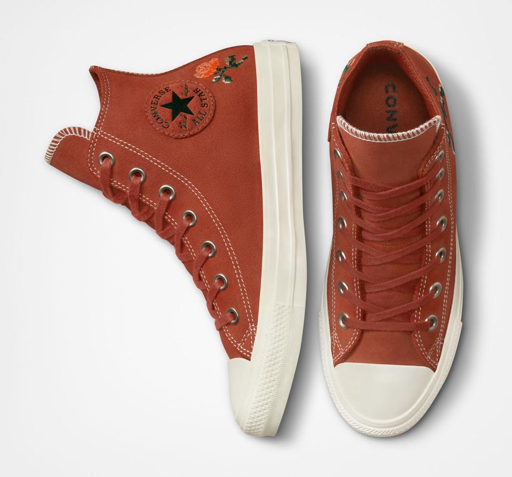 Rugged Orange / Egret / Midnight C Converse Chuck Taylor All Star Embroidered Roses Women's High Tops  US |  80235-PSOL