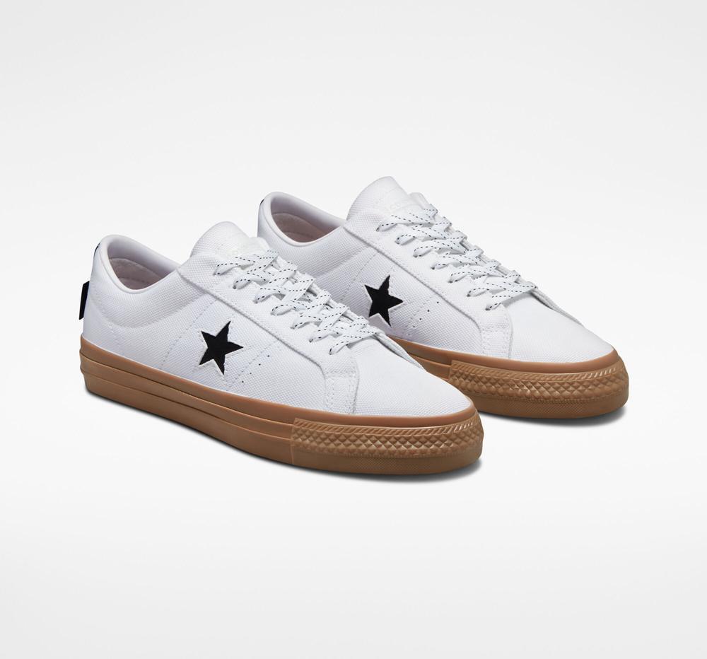 White / Black / Dark Gum Converse One Star Pro Cordura Canvas Skate Men's Low Tops  US |  75034-JHDI