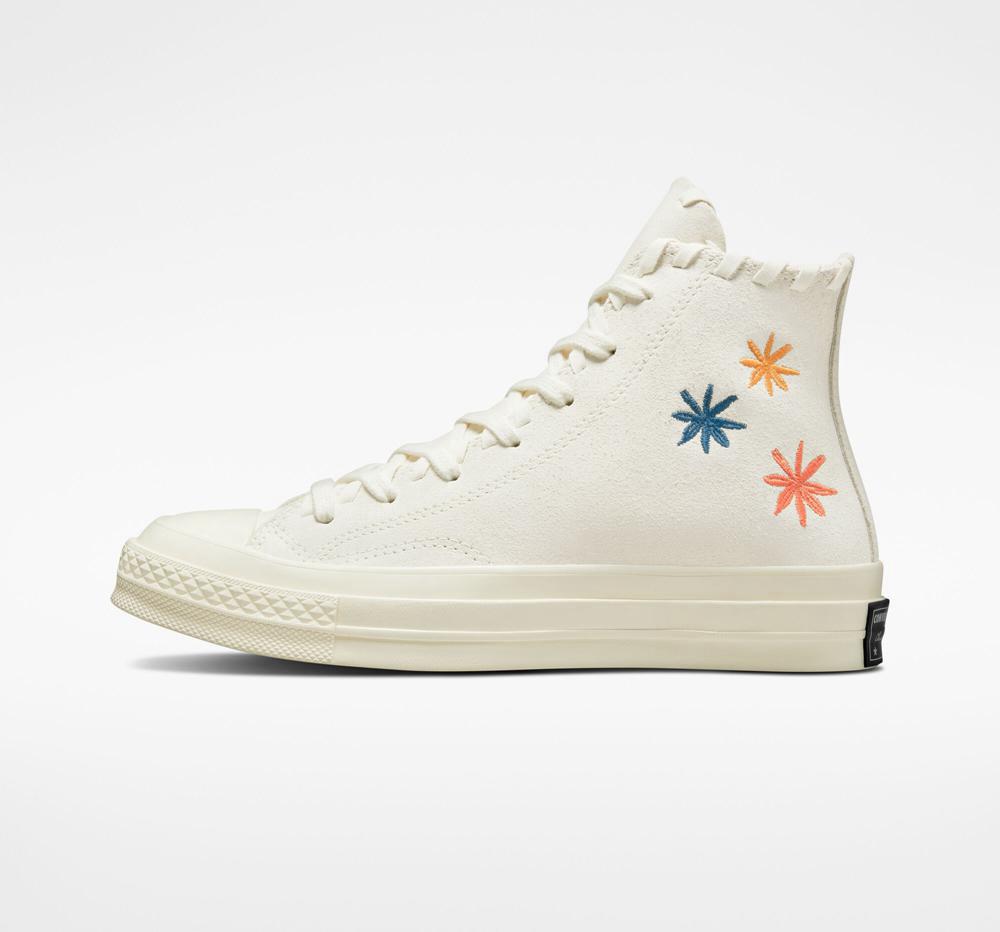 White Egret / Natural Ivory Converse Chuck 70 Embroidered Florals Women's High Tops  US |  42518-ZTKH